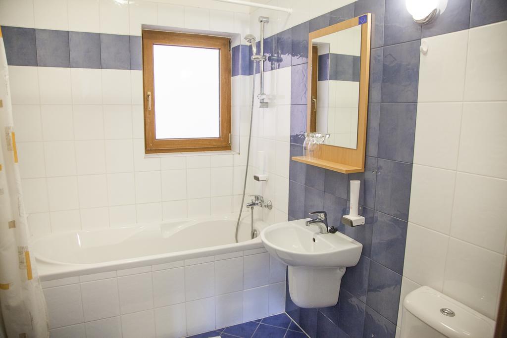 Hotel Eminent Zlaté Moravce 외부 사진